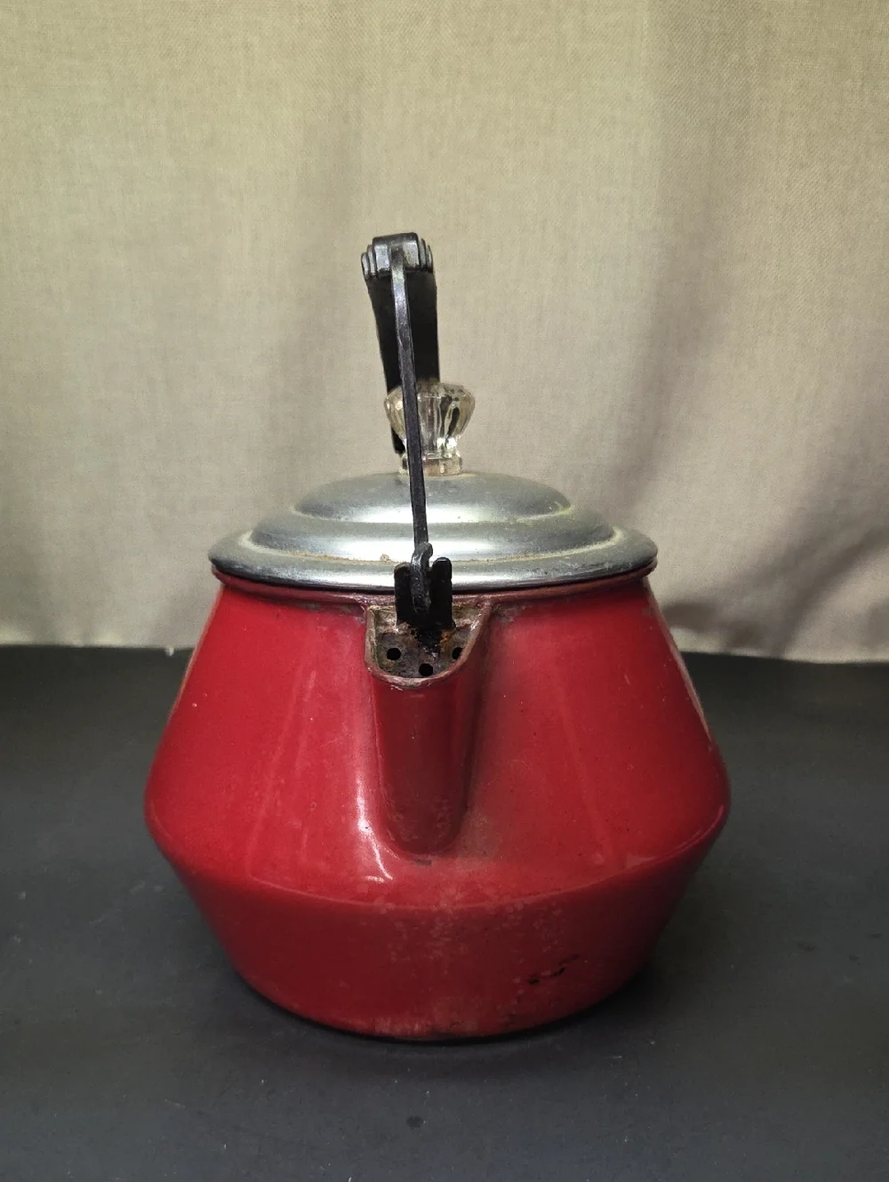 Vintage‎ Red Art Deco Enamel Tea Kettle Pot Retro Teapot With Handle